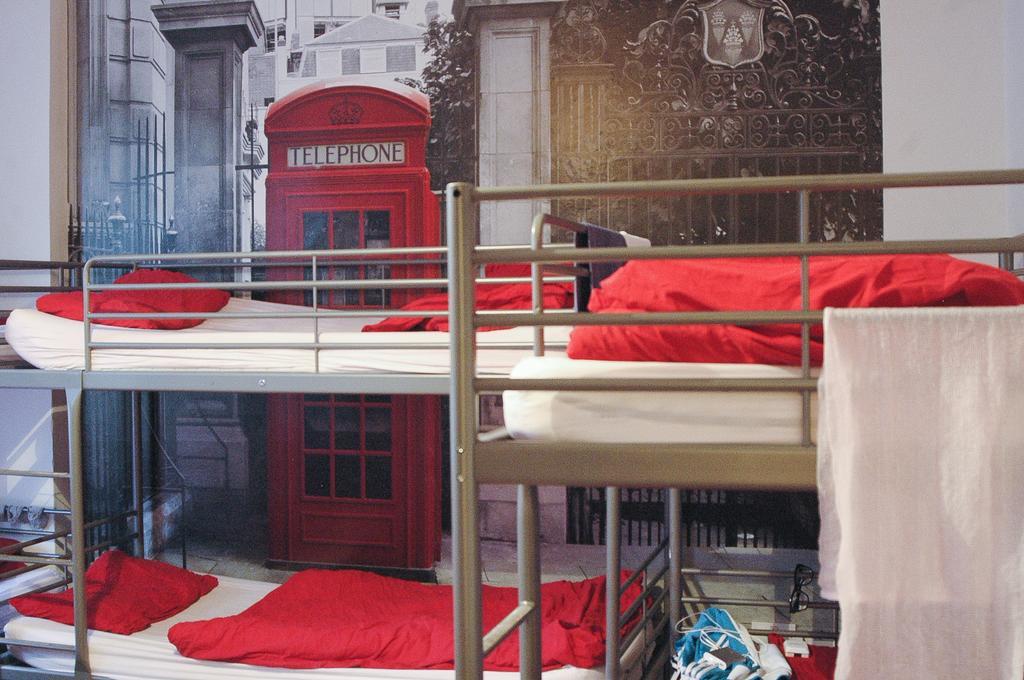 The Horse & Stables Hostel London Room photo